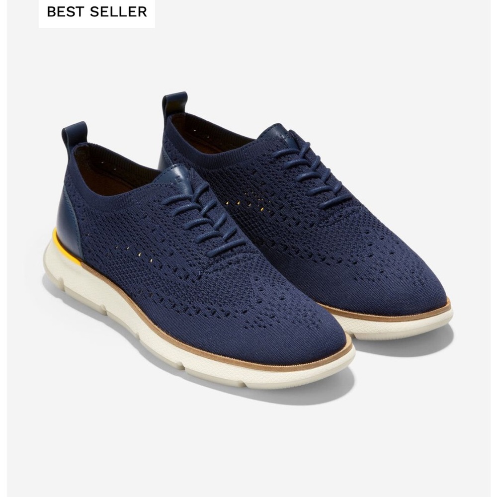 Women Cole Haans new blue 7.5 narrow toe box